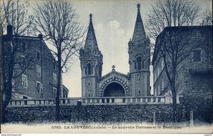La Louvesc CPA La nouvelle terrasse et la basilique