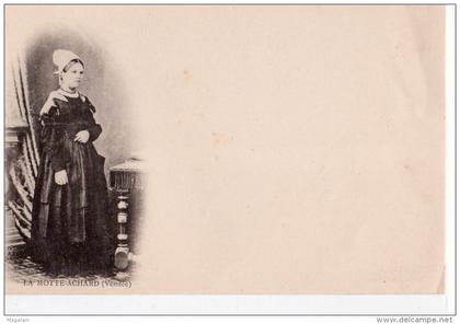 La Mothe Achard : coiffe