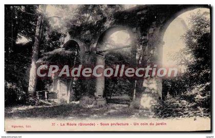 CPA La Reole Sous Prefecture Un Coin Du Jardin