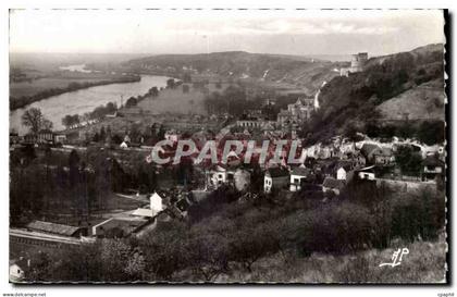 La Roche Guyon CPA Vue generale et vallee de la Seine vers Bonnieres