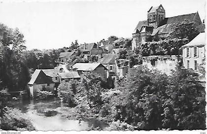 CPSM La Roche-Posay Le Moulin et l'Eglise