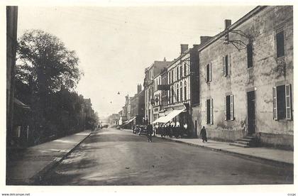 CPSM La Roche-sur-Yon La Rue Georges Clémenceau