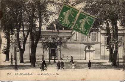 La Rochelle CPA La prefecture