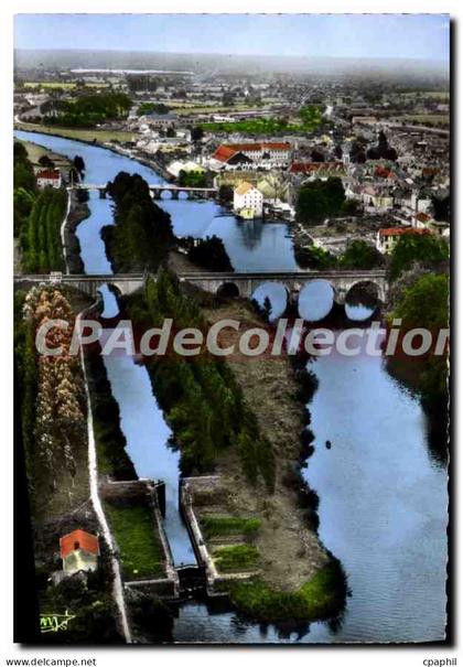 CPSM La Suze Sarthe Troisieme ville de France vue sur la riviere