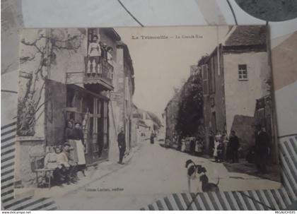 la TRIMOUILLE   la grande rue