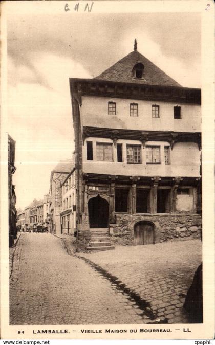 CPA Lamballe Vieille Maison Du Bourreau