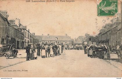 lanvollon * place kergalein * villageois