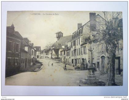 LASSEUBE  :  La  CARRERE  de  BAIX