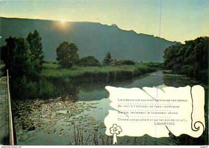 CPM Crepuscule sur le lac du Bourget