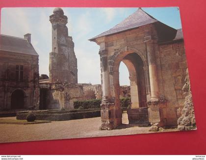 Le Grand-Pressigny CPSM   37 Indre et Loire   Carte Postale