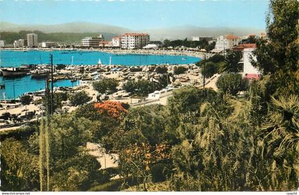 CPM Le Lavandou Vue generale et le Port