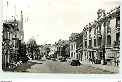 LE PERRAY EN YVELINES - Grande Rue