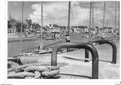 CP LE POULIGUEN par Jacques Cholet