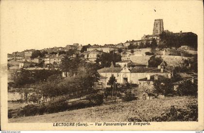 CPA Lectoure Vue Panoramique et Remparts