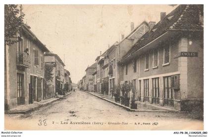 AVUP8-0505-38 - LES AVENIERES - Grande-rue