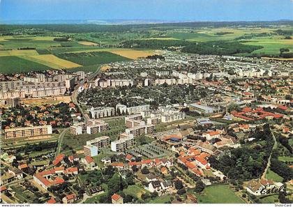 78 LES CLAYES SOUS BOIS VUE GENERALE