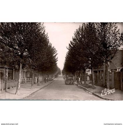 78340 - LES CLAYES-sous-BOIS - l'avenue du bois