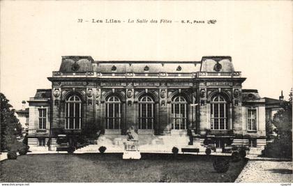 CPA Les Lilas La salle des fetes