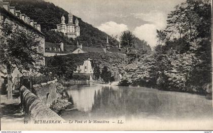 CPA Betharram Le pont et le monastere