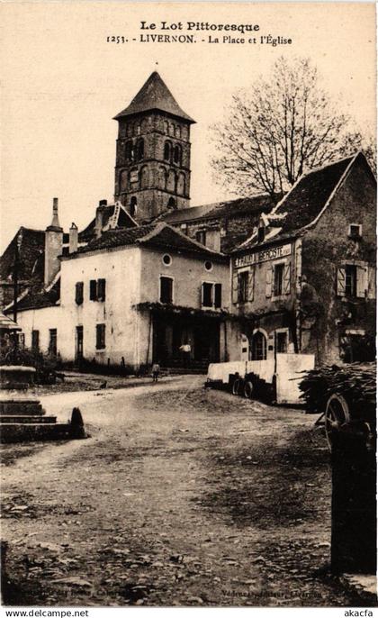 CPA Le Lot Pittoresque - Livernon - La Place et l'Église (353847)