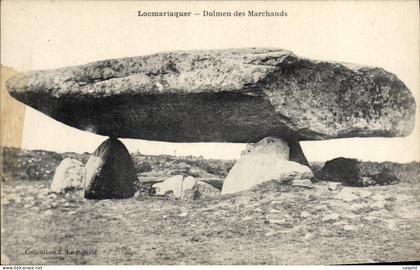 CPA Locmariaquer Doimen des Marchands