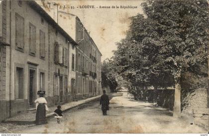 Lodeve CPA Avenue de la Republique