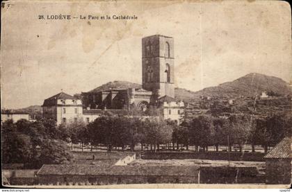 Lodeve - Le Parc et la Cathedrale - CPA