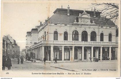 Lons-le-Saunier-les-Bains - Rue du Jura et Théâtre