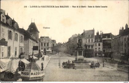 Lons le Saunier - Place de la Liberte - Statue du Generale Lecourbe - CPA