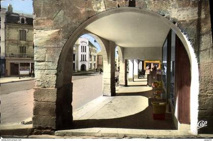 CPA Loudun Les Arcades Place Ste Croix