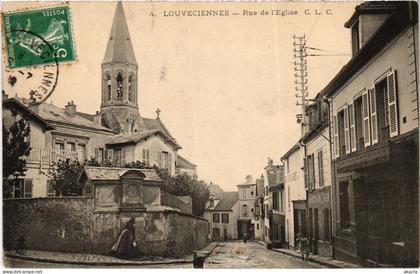 CPA Louveciennes Rue de l'Eglise FRANCE (1378746)