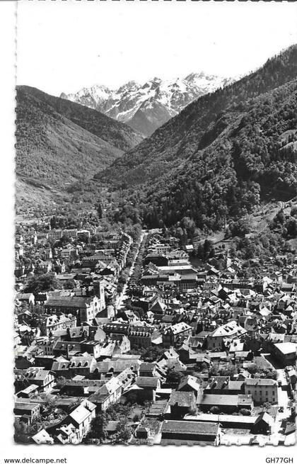 CPA LUCHON -timbrée Marianne