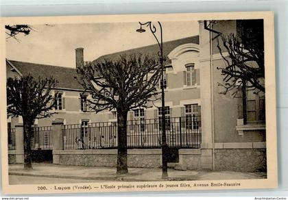 10353004 - Lucon