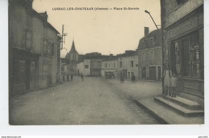 LUSSAC LES CHATEAUX - Place Saint Sornin