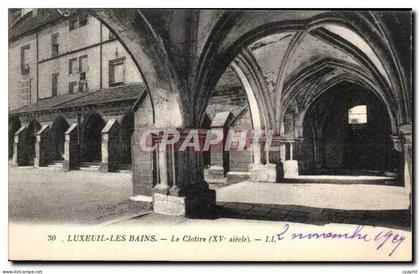 CPA Luxeuil Les Bains Le cloitre