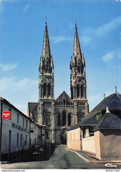 44 MACHECOUL EGLISE
