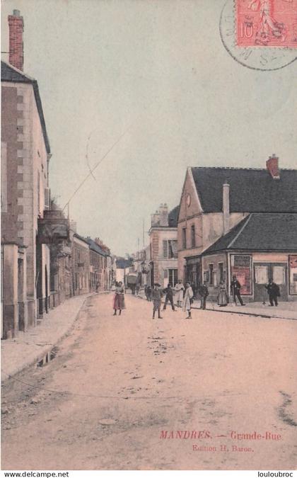 MANDRES LES ROSES GRANDE RUE