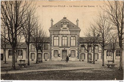 CPA Mantes la Ville La MAirie et les Ecoles FRANCE (1378891)