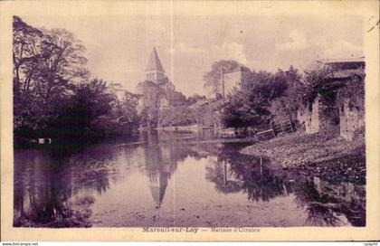 CPA Mareuil sur lay Matine d octobre