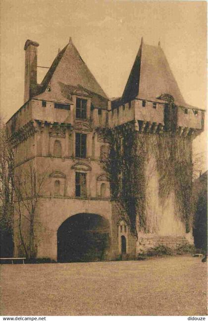 17 - Matha - Le Château - CPA - Voir Scans Recto-Verso
