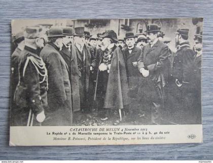 Cpa Melun (77) catastrophe de Melun 4/11/1913 - visite président Poincaré