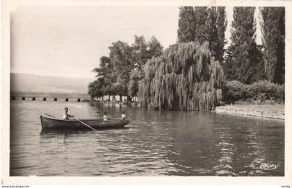 74 Messery la pointe barque CPSM PF cachet Messery