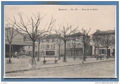 69 - MEYZIEU --  Place de la Mairie