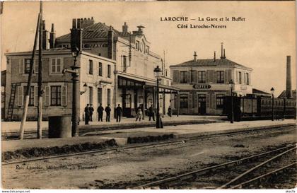 CPA Laroche Migennes la gare (1478766)