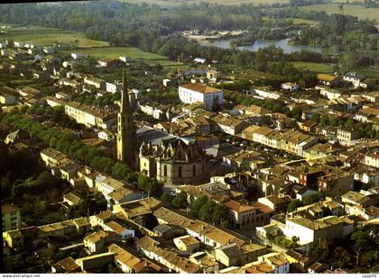 CPA Mirepoix Vue aerienne centrale