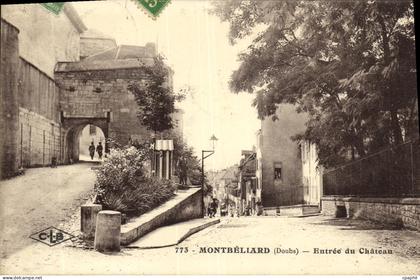 CPA Montbeliard Entree du Chateau