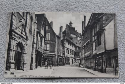 Montlucon, place saint Pierre, Allier 03