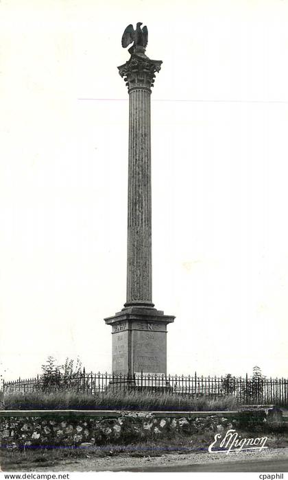 CPM Montmirail (Marne) Colonne Commemorative de la Victoire de Montmirail Marchais