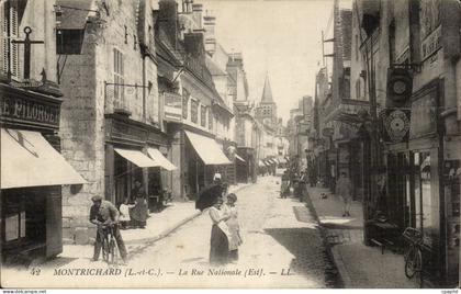 Montrichard CPA La rue Nationale (Est)