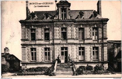 CPA  Carte Postale France Monts-sur-Guesnes   La Gendarmerie   VM105445